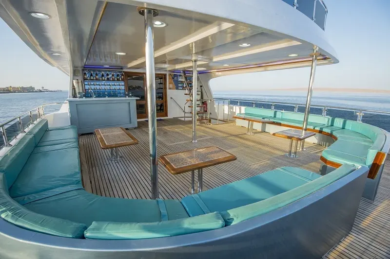 Sea Serpent Contessa/Contessa Mia