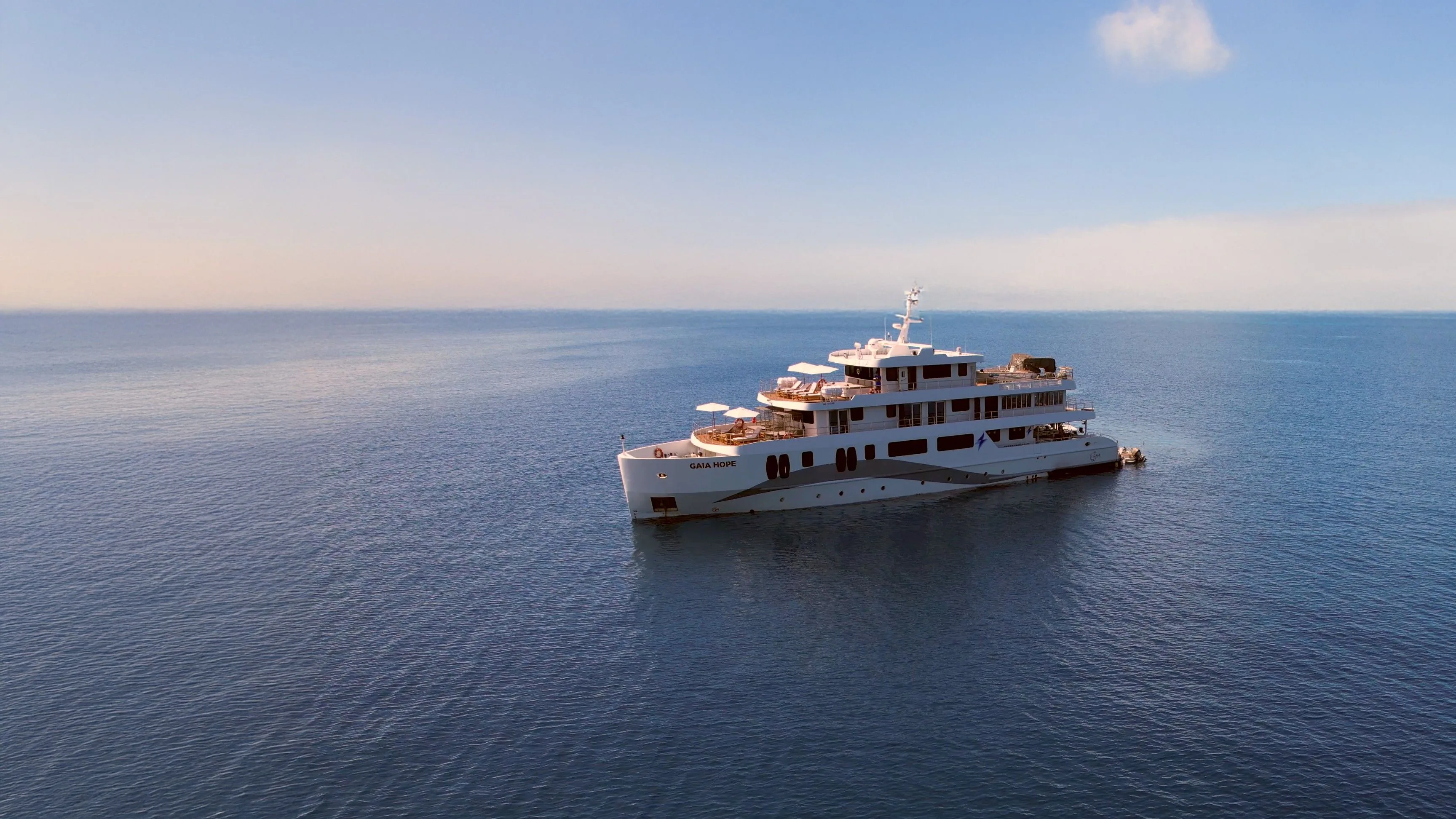 Solitude Gaia at open sea — side profile