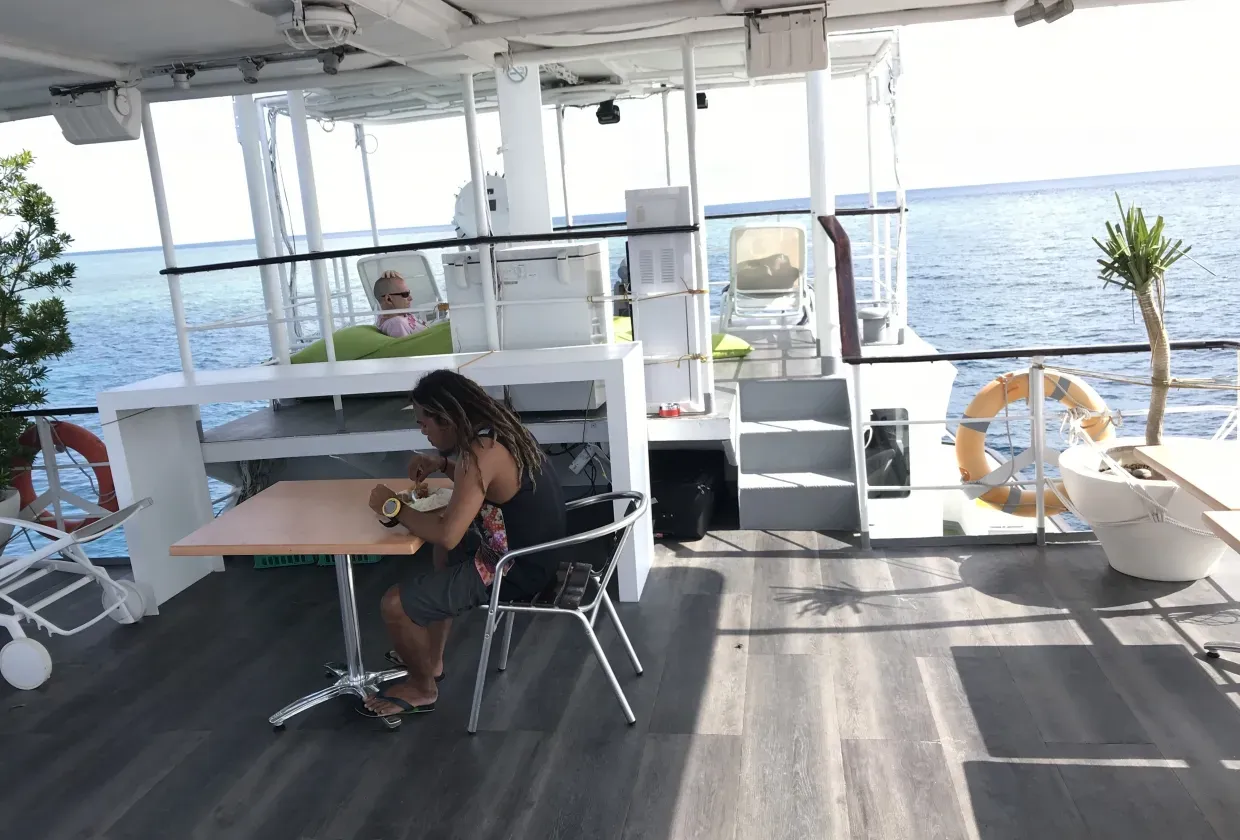 Stella Maris Explorer