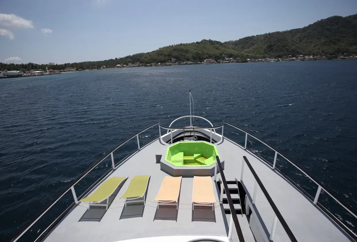 Stella Maris Explorer