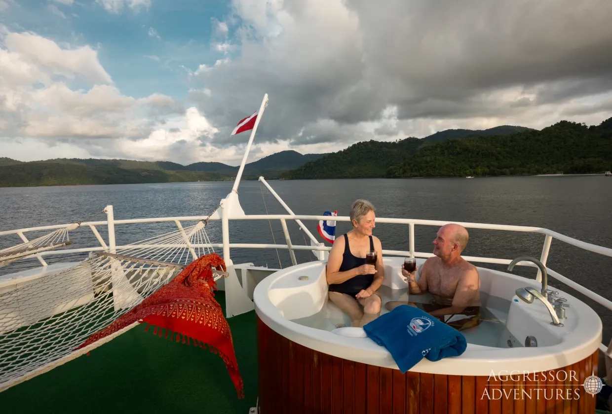 Hot tub on the foredeck of Thailand Aggressor at sunset