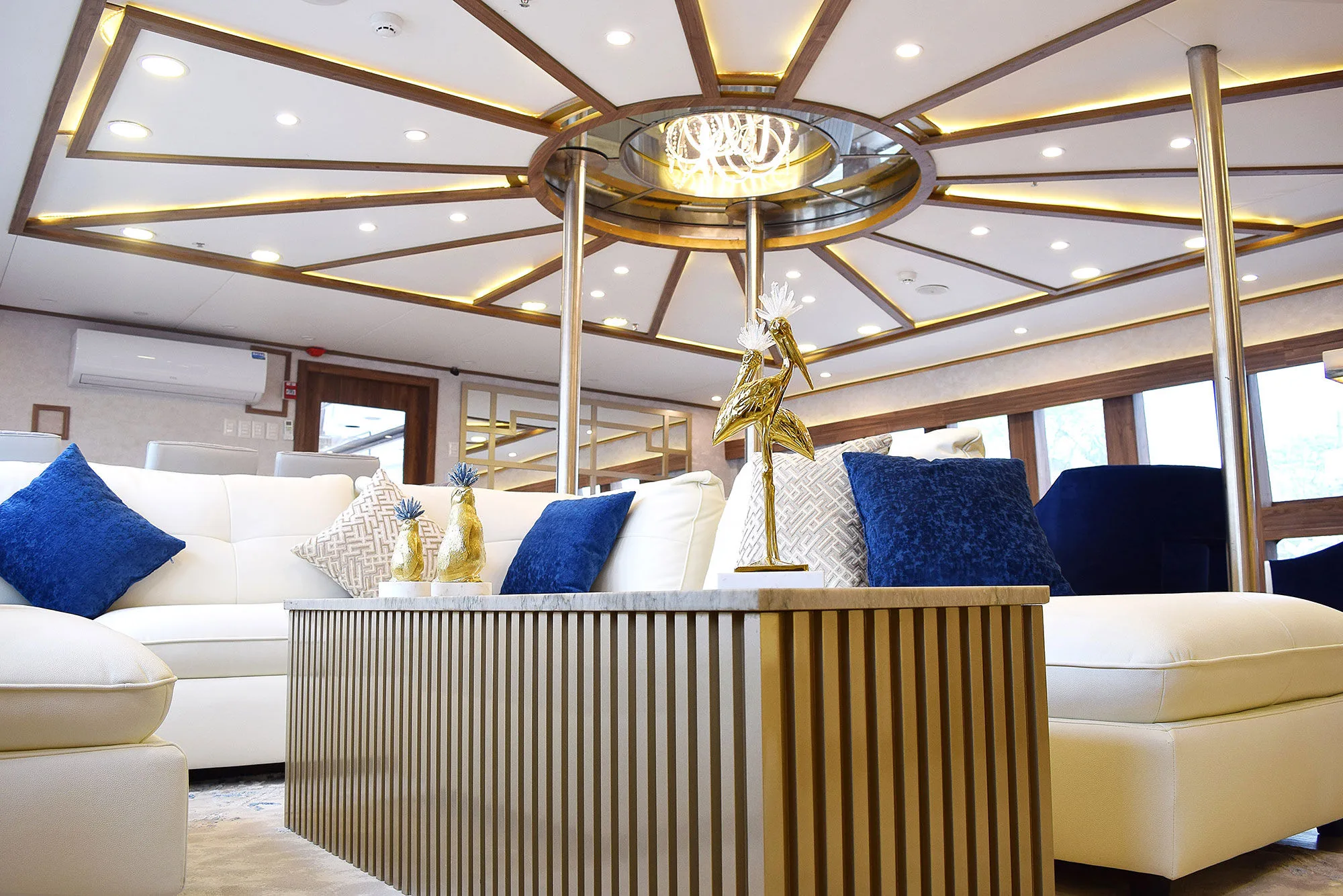 Coffered ceiling of the Tiburon Explorer salon