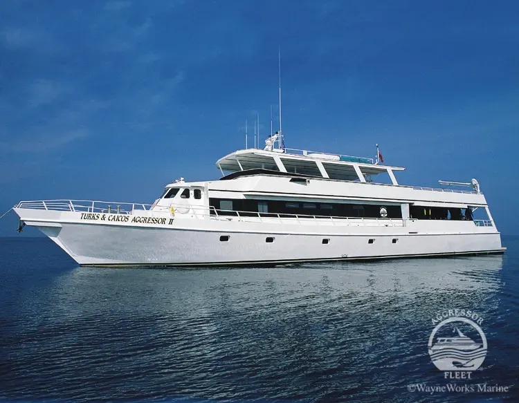 Turks And Caicos Aggressor II — лайвборд для дайвинг-сафари на Тёркс и Кайкос