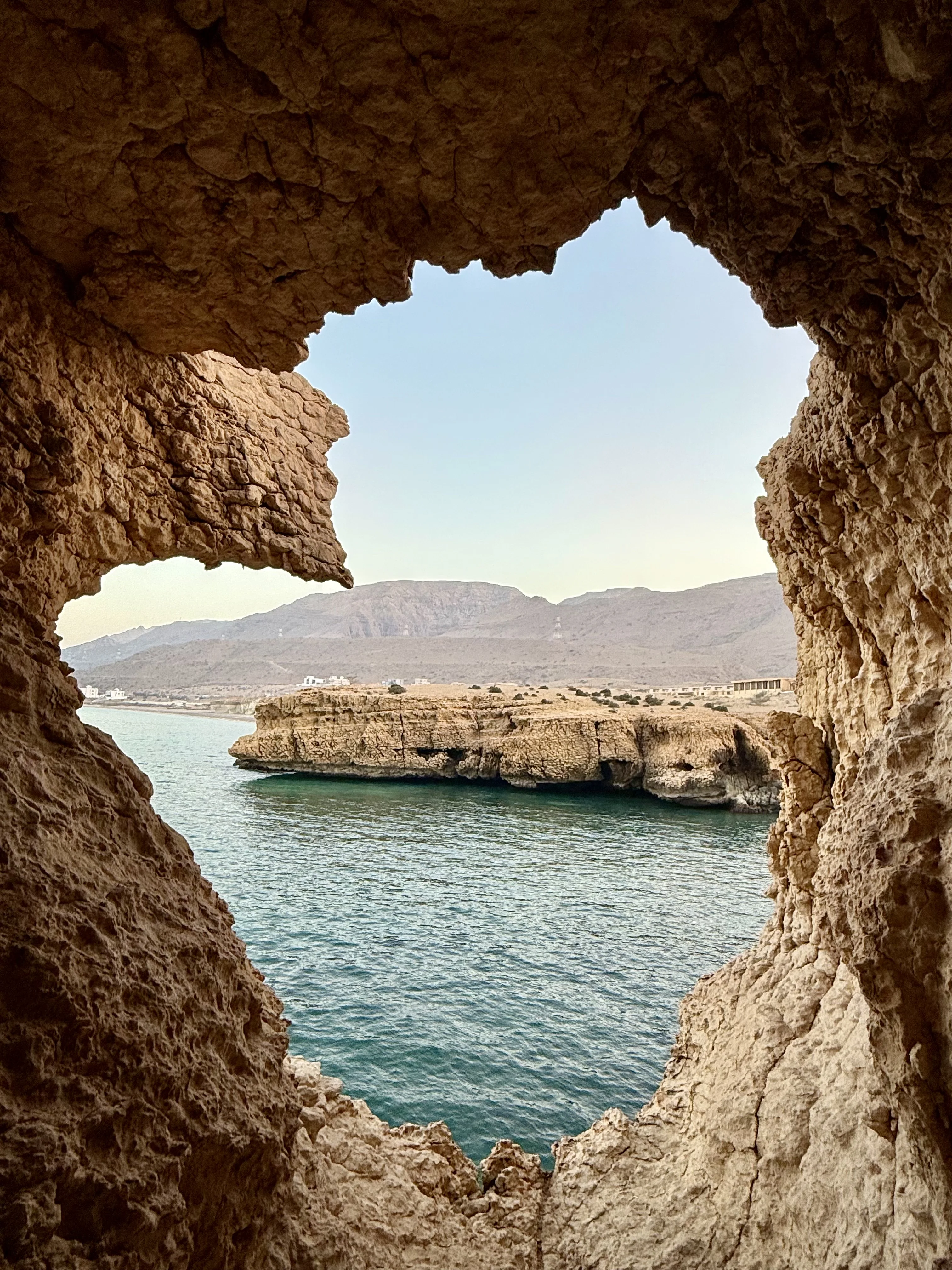 Путешествие в Оман — дайвинг, Салала, каньоны и Низва, март 2026