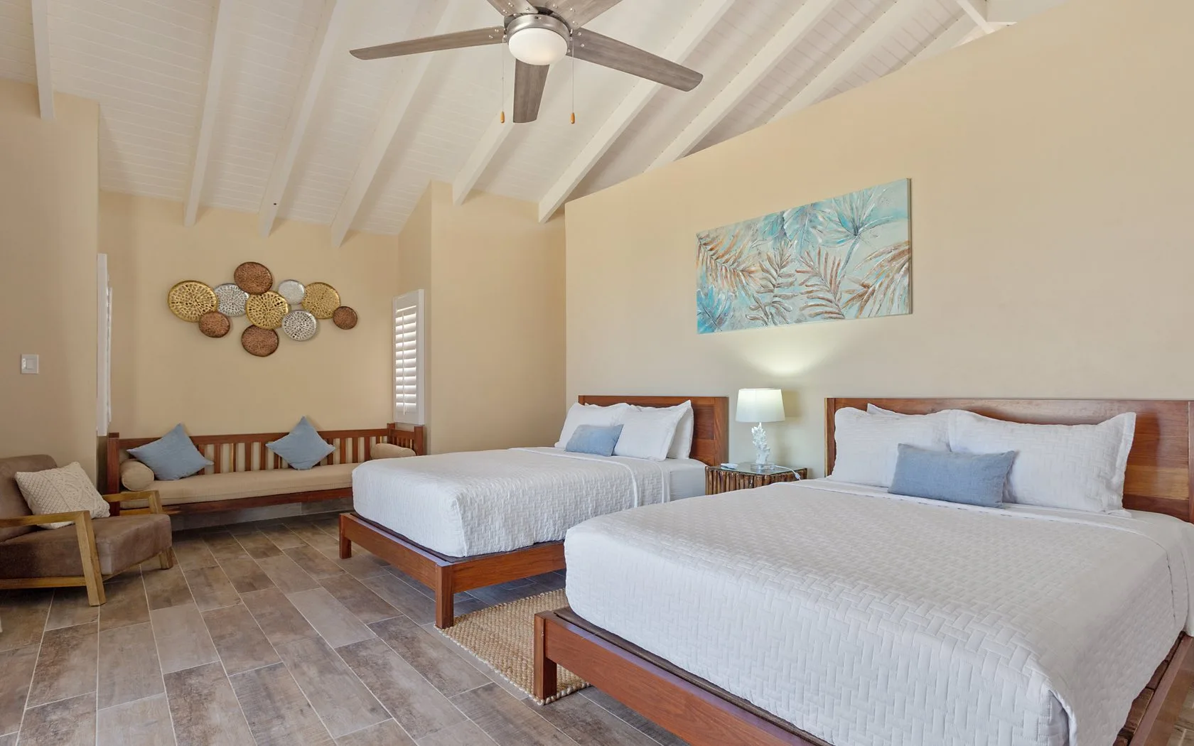 Beach Villa — две кровати