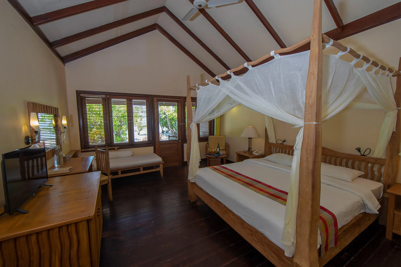 Superior Beach Villa — интерьер виллы