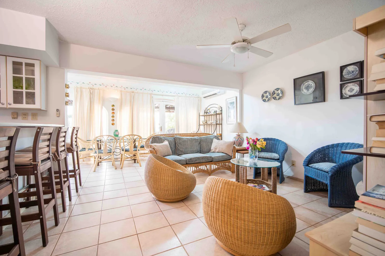 The villa living room with a bar counter