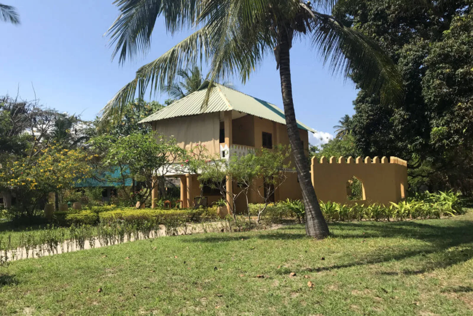 The two-storey suite building in the garden
