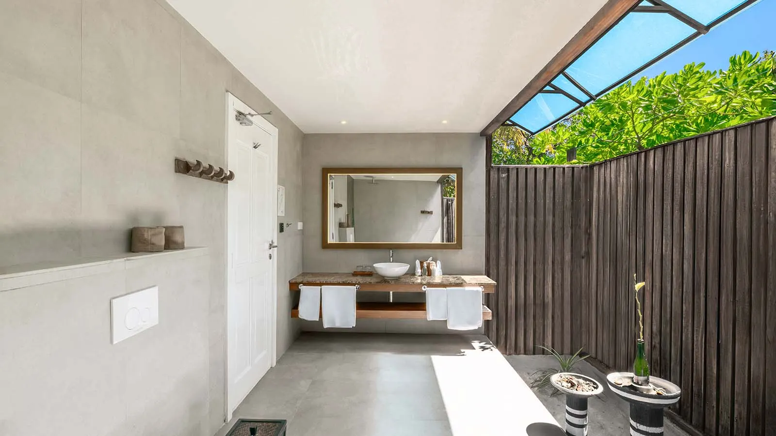Deluxe Beach Villa — ванная комната
