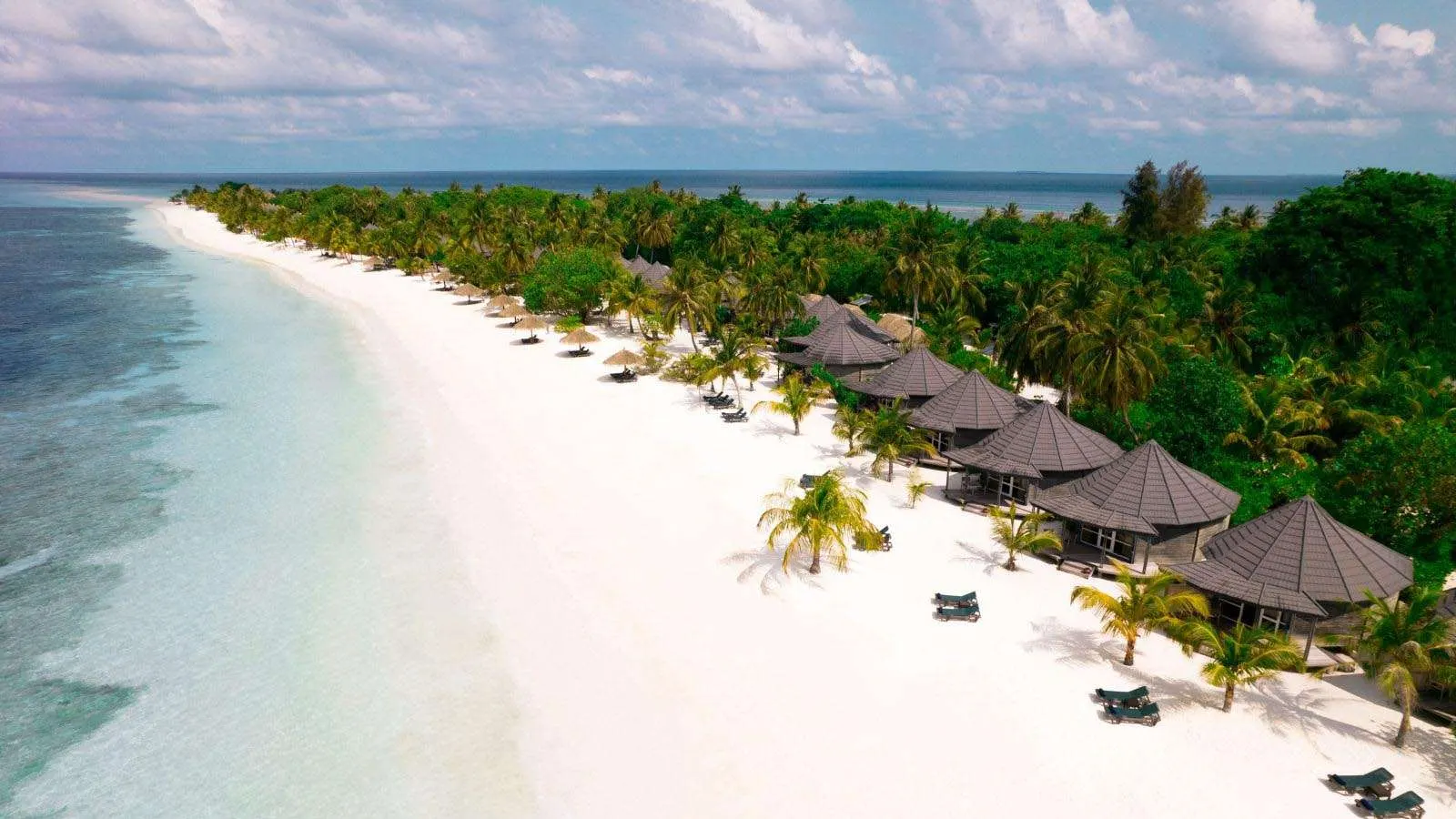 Premium Beach Villa — виллы вдоль пляжа