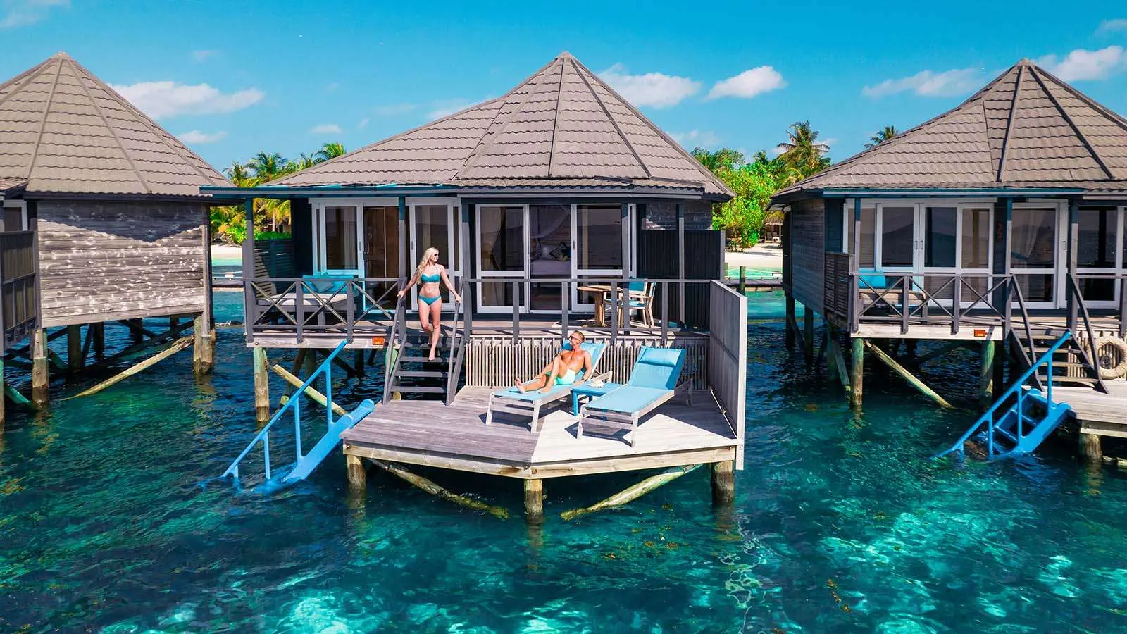 Sangu Water Villa — виллы на сваях
