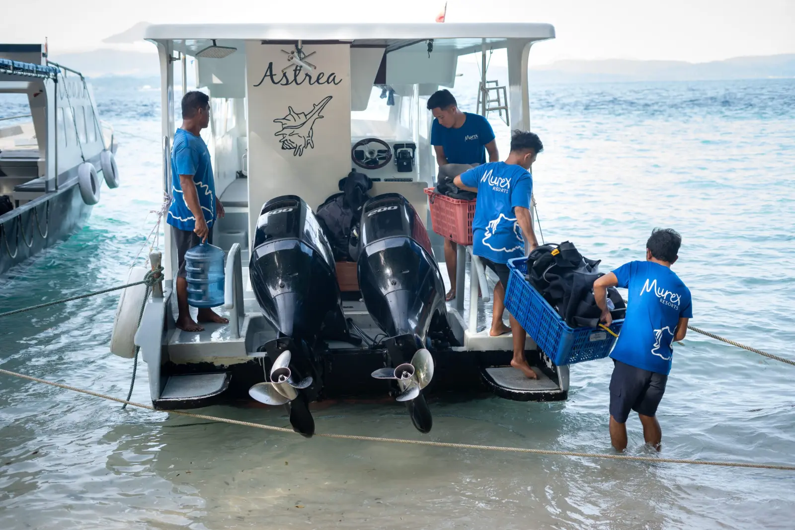 Boarding the dive boat