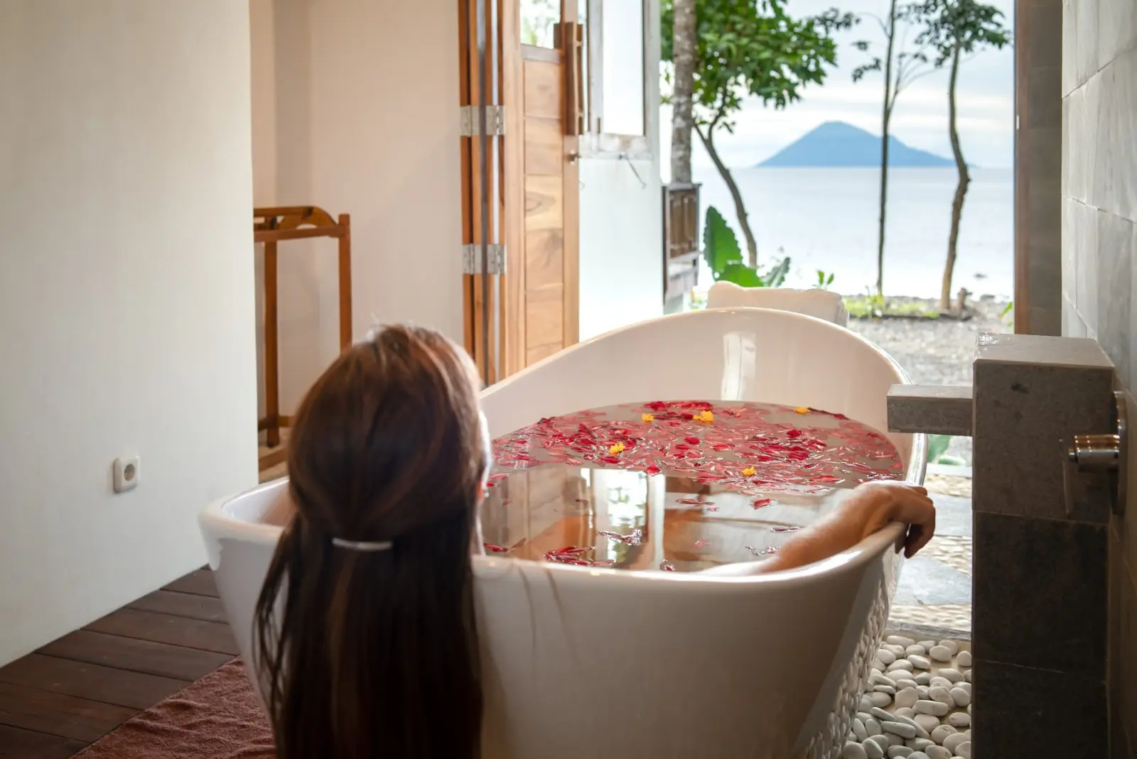 Bathtub with an ocean view
