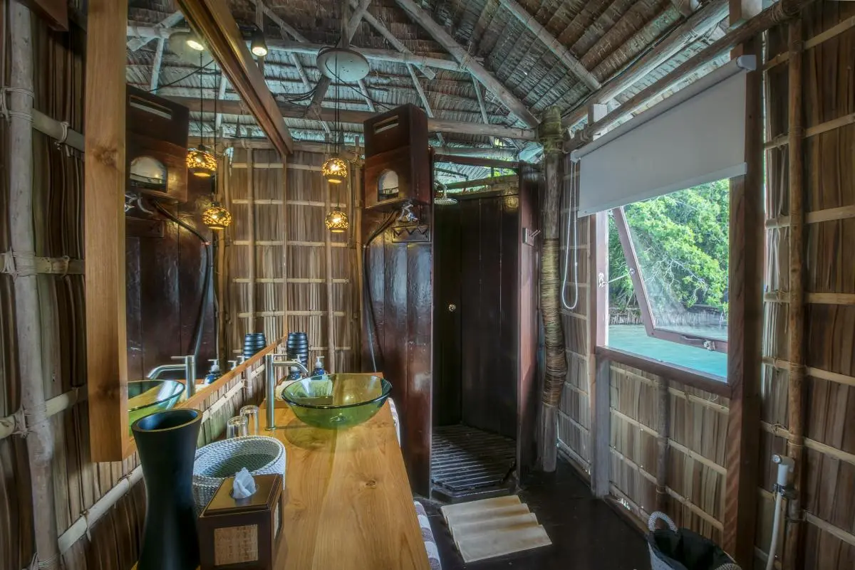 Superior Bungalow — ванная комната