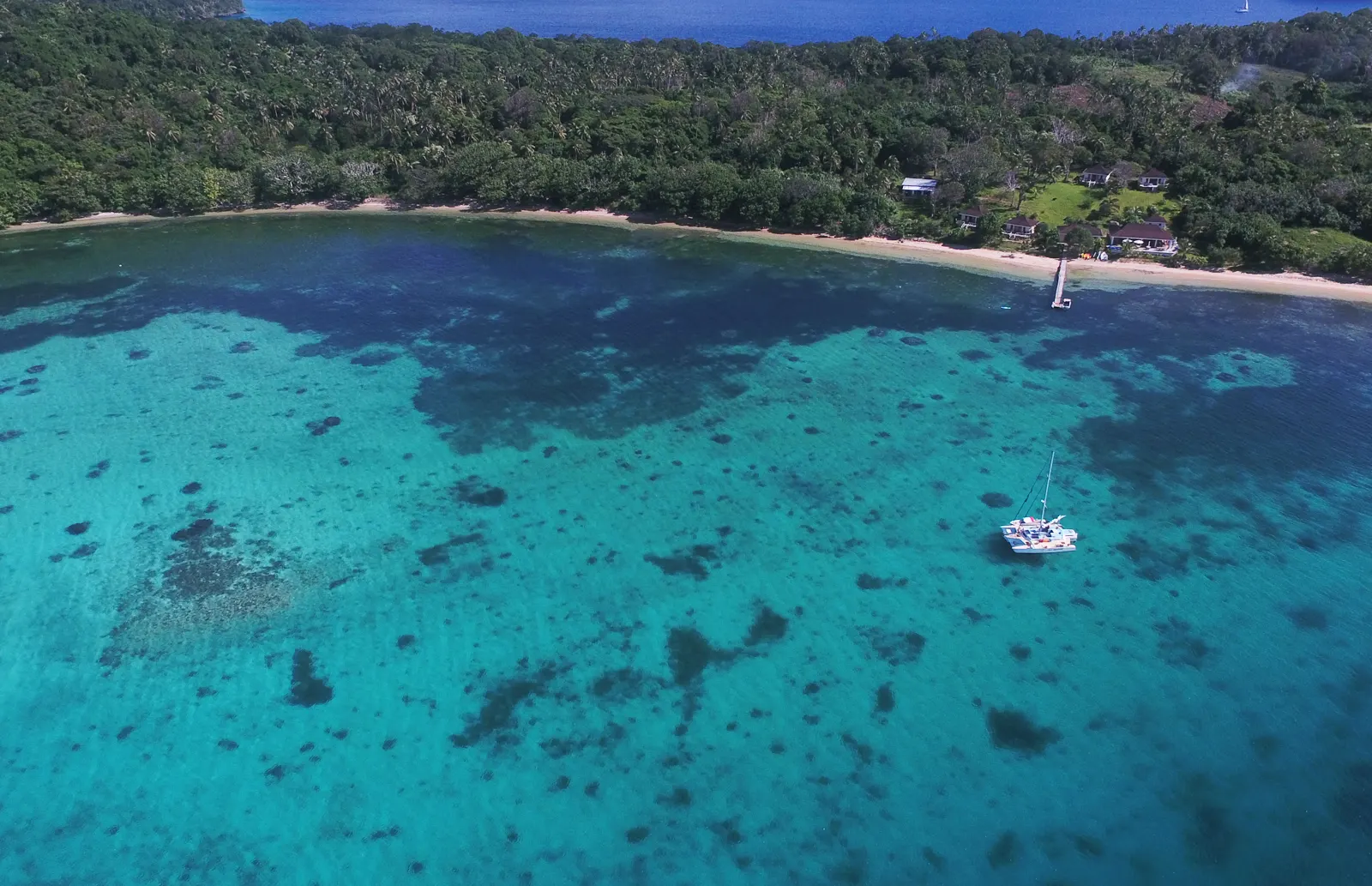 The bay of Kapa island from the air
