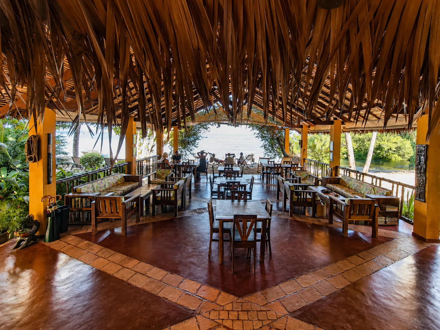 Beachside lounge with a sea view