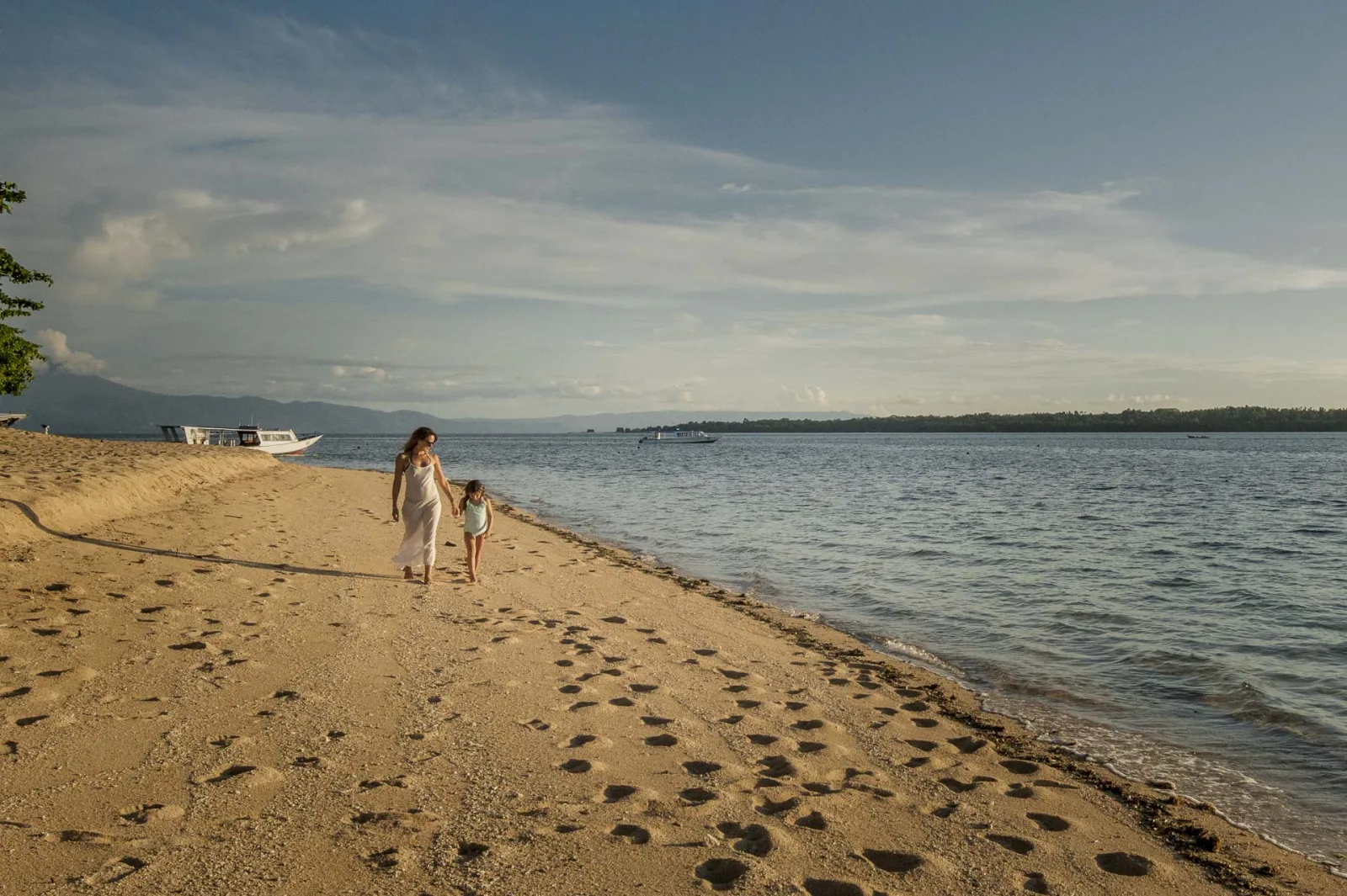 The white beach at dusk
