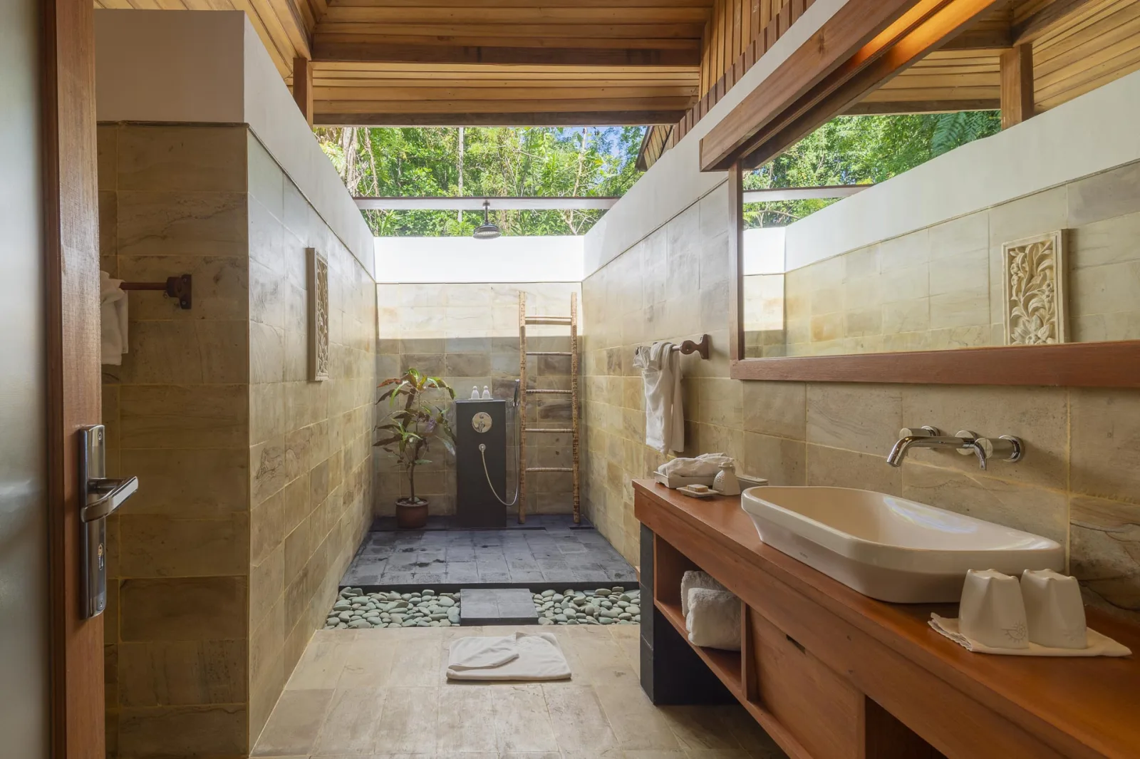 Open-air bathroom of the villa