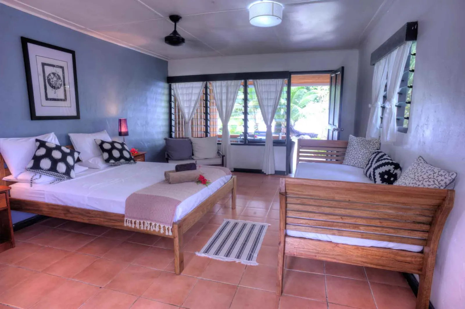 Ocean View Double — queen size bed and a single bed