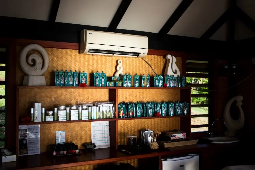 Косметика Essence of Fiji в спа