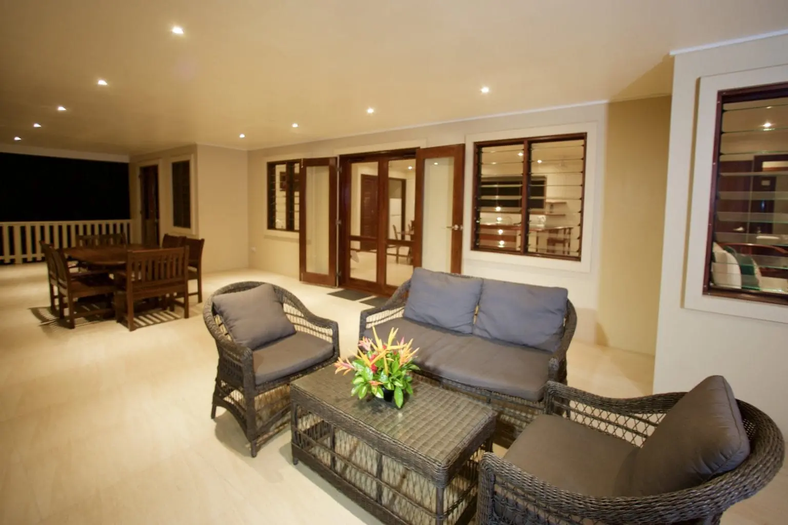Family Ocean View Villa — веранда виллы