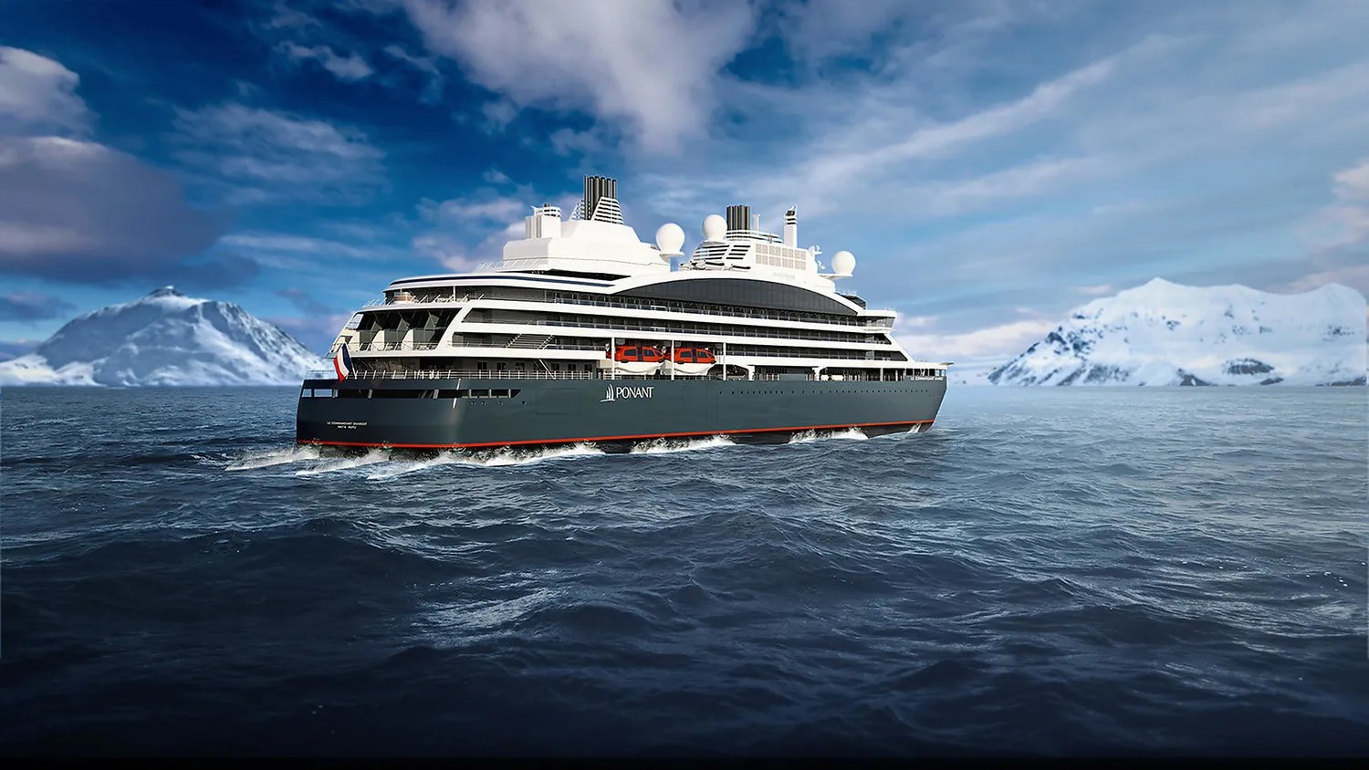 Le Commandant Charcot в открытом море среди гор Антарктики