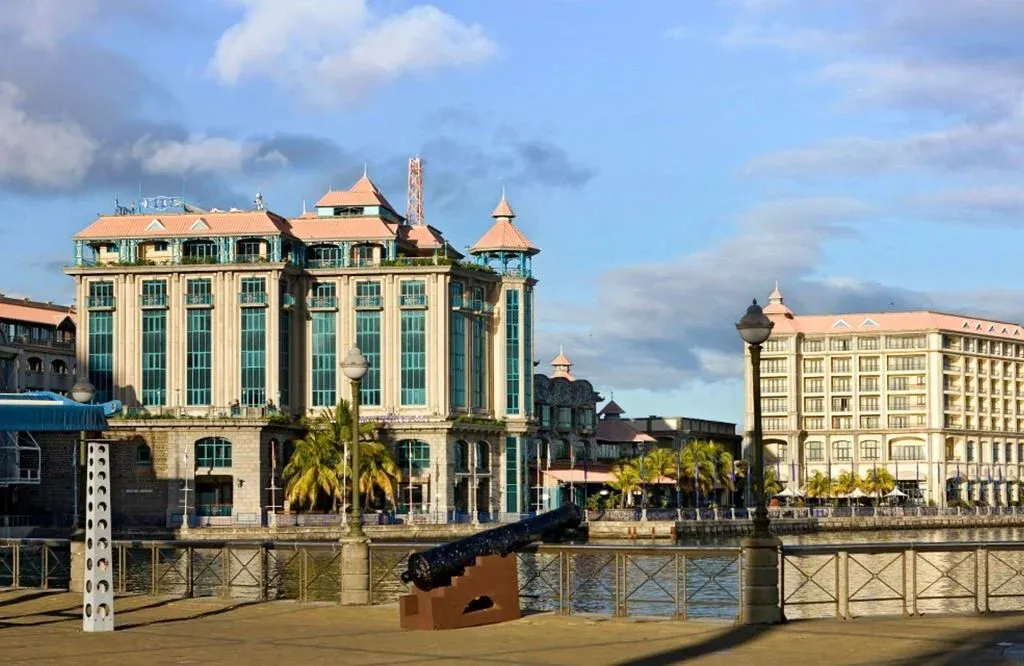 Набережная Порт-Луи — столица Маврикия