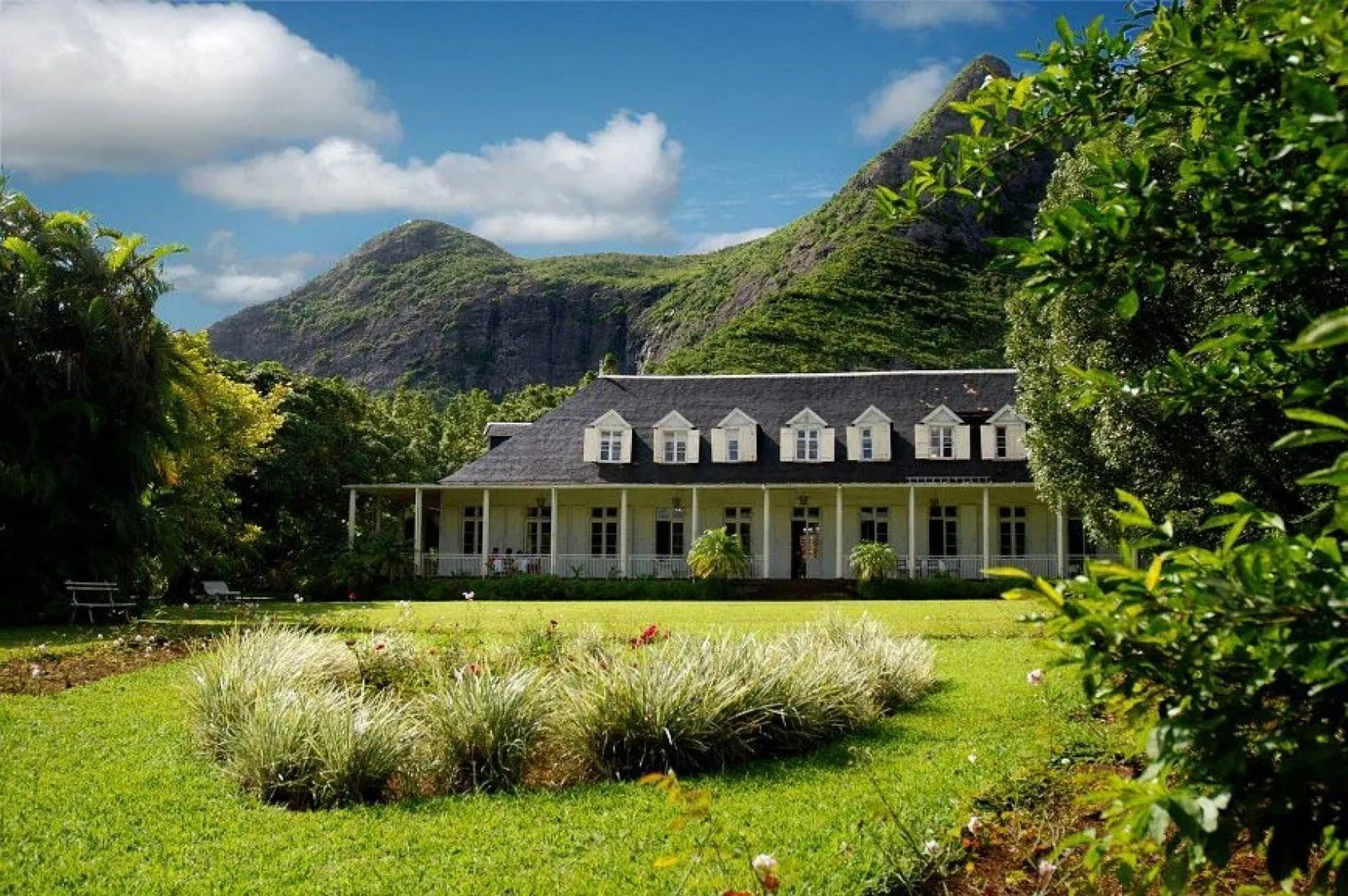 Колониальная усадьба St. Aubin