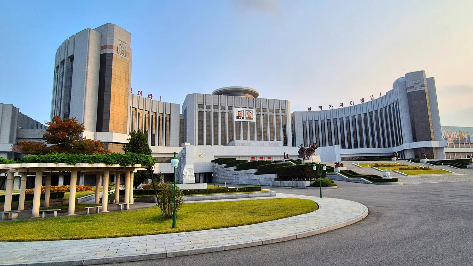 Современная архитектура Пхеньяна